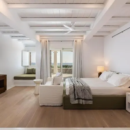 Tana Ornos (Mykonos)